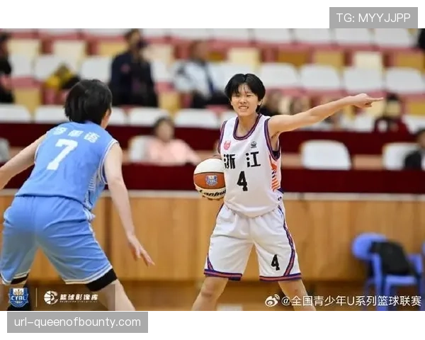 信息科学与工程学院黄紫柔独中五球,率队夺得女子组季军